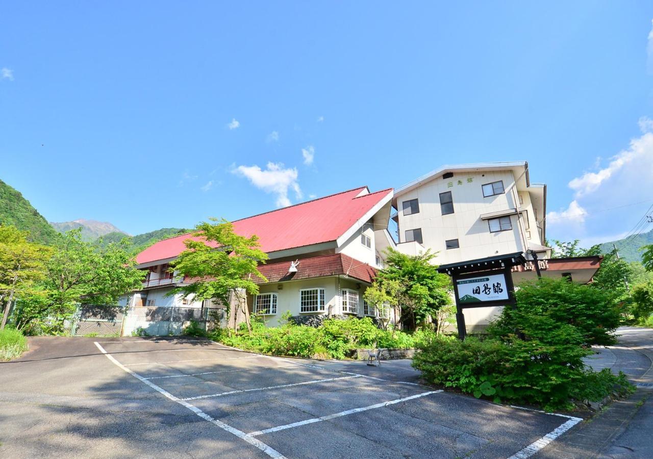 Hotel 筋肉と自然と遊ぶ宿 田島館 Takayama  Exterior foto